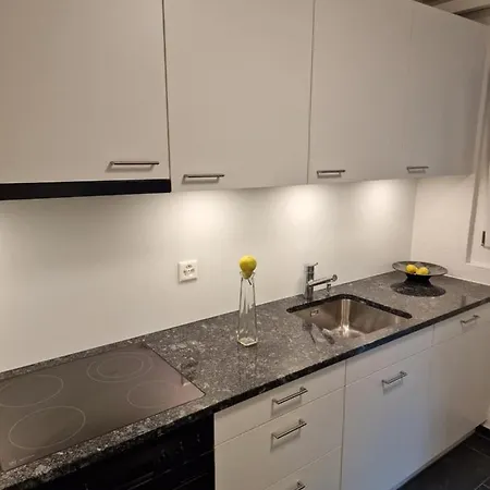 Apartment Top Place